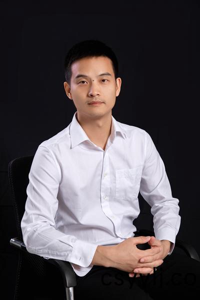 景(jing)觀(guan)施工(gong)圖(tu)研究(jiu)院(yuan)  設(she)計總監(jian) 餘(yu)超文