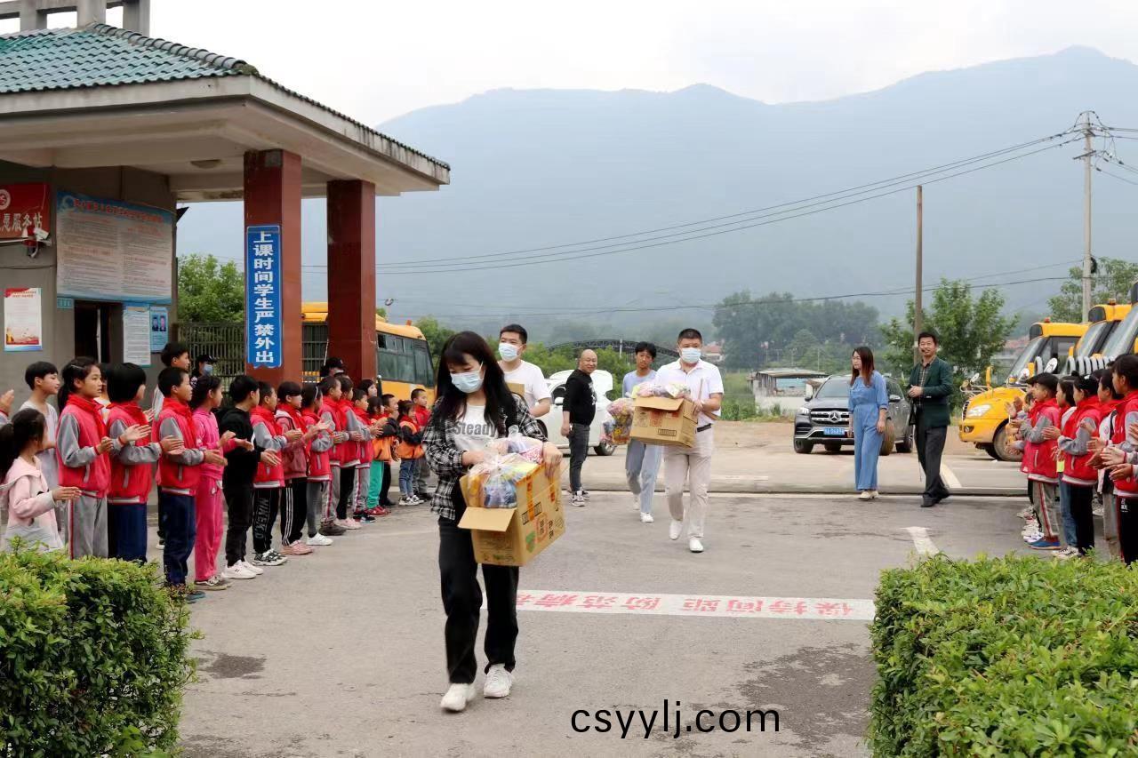 湖(hu)南(nan)省一(yi)建園(yuan)林(lin)建設有限公司
